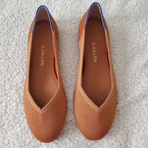 Rothys fawn flats, New, size 9